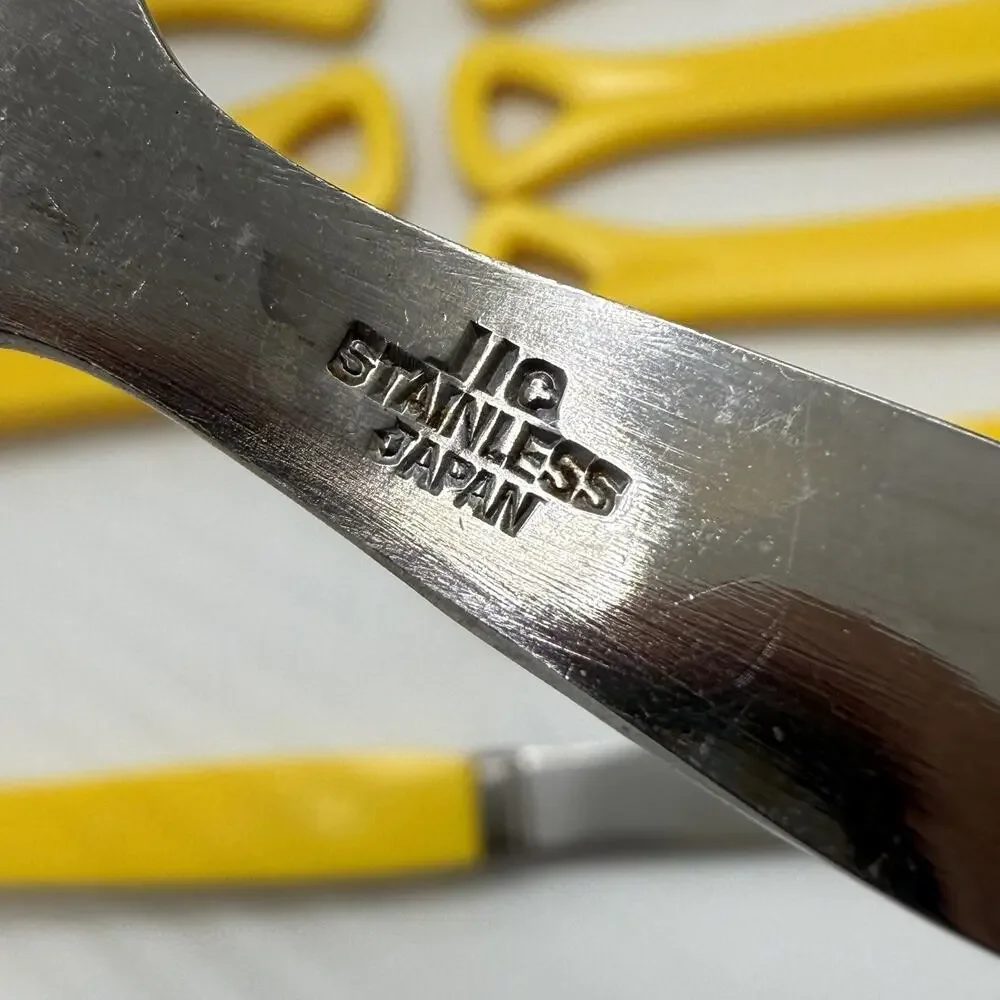 Vtg IIC Stainless Japan Yellow Handle 32 PC Flatware 8 Settings Fork Knife Spoon